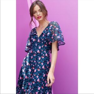 Dress the Population Virginia Cape large NWT